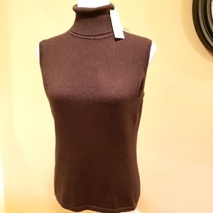 Per Se Brown Turtle Neck